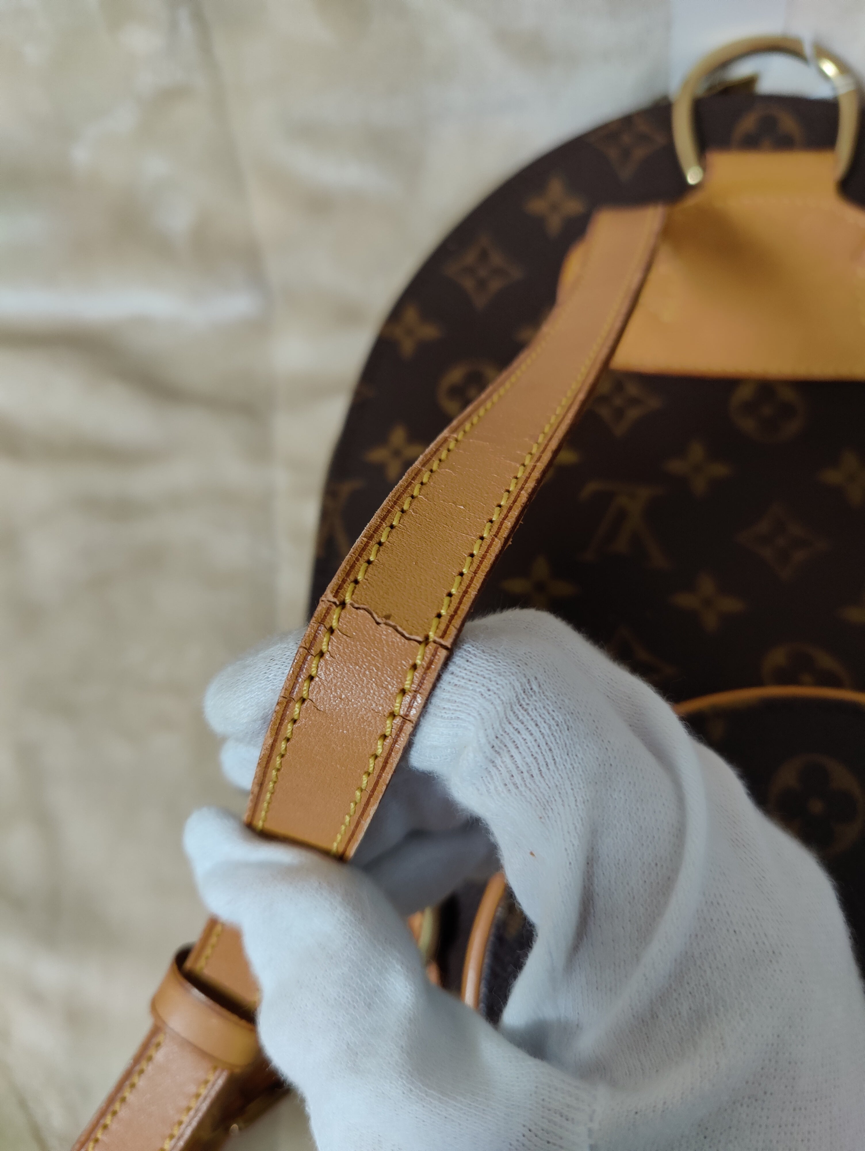 Ellipse cloth handbag Louis Vuitton Brown in Cloth - 40835285